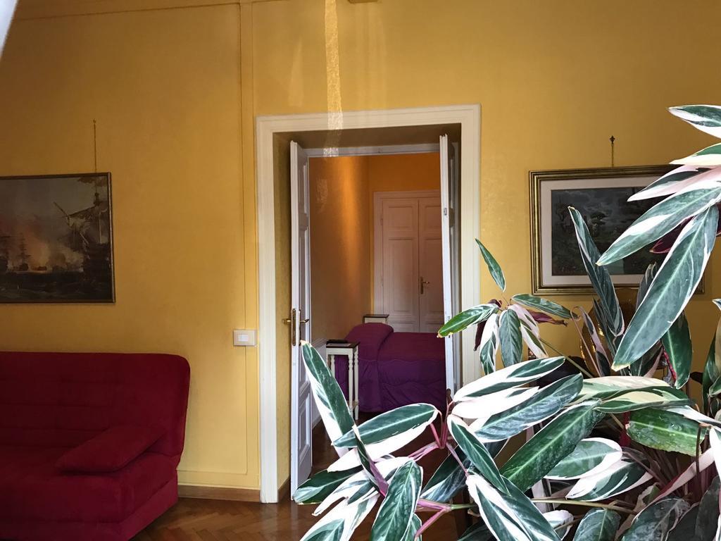 La Breccia A Porta Pia Acomodação com café da manhã Roma Exterior foto